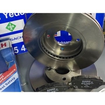 Courier Ön Fren Disk ve Balata Takım Set 14-23 Arası BOSCH  EY161125 (TAKIM FİYATIDIR)