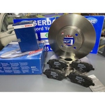 Ford Courier Ön Fren Disk ve Balata Takım Set 14-23 Arası BOSCH  EY161125 (TAKIM FİYATIDIR)