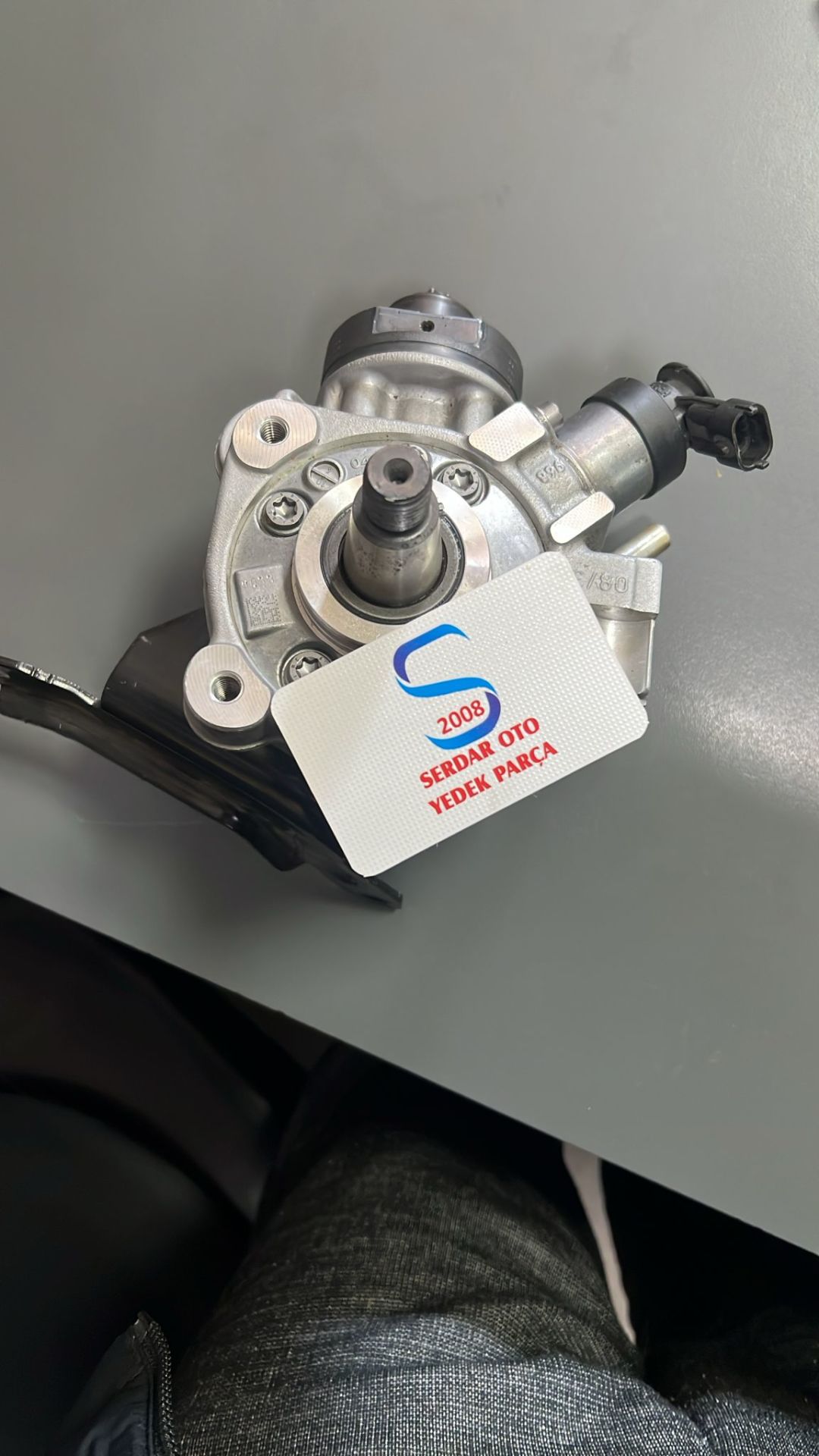FORD COURİER FİESTA MAZOT YAKIT POMPASI 1.5 1.6 TDCİ EURO5 2014-2017 ARASI  CV6Q 9A543 BA