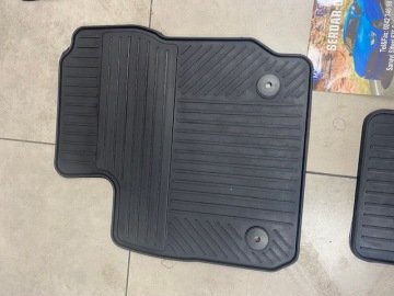 Courier Paspas takımı Kauçuk 4 parça Orjinal ford  14-23 ARASI