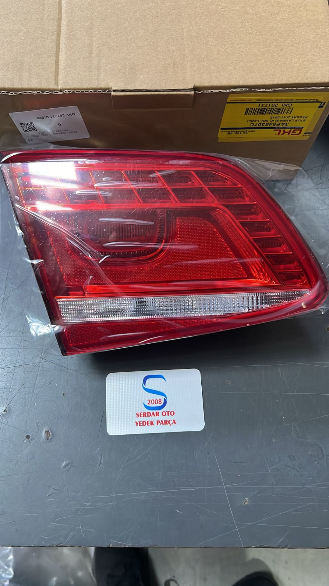 PASSAT B7 SOL ARKA STOP LAMBASI İÇ LEDLİ 11-14 ARASI 291731 3AE945307C