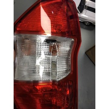 Courier Arka Stop Lambası Sağ Orjinal ford 2014-2023 Arası ET7613404