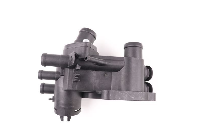POLO TERMOSTAT YUVASI KÜTÜK KOMPLE (CADDY 96-03) (POLO 95-03 )İBİZA AEE MGA 85500 032121111E 3-42-AR