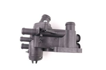 POLO TERMOSTAT YUVASI KÜTÜK KOMPLE (CADDY 96-03) (POLO 95-03 )İBİZA AEE MGA 85500 032121111E 3-42-AR