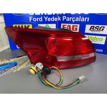 Focus Arka Stop Lambası Sol Dış Sedan f1eb13405 2015-2018 Arası