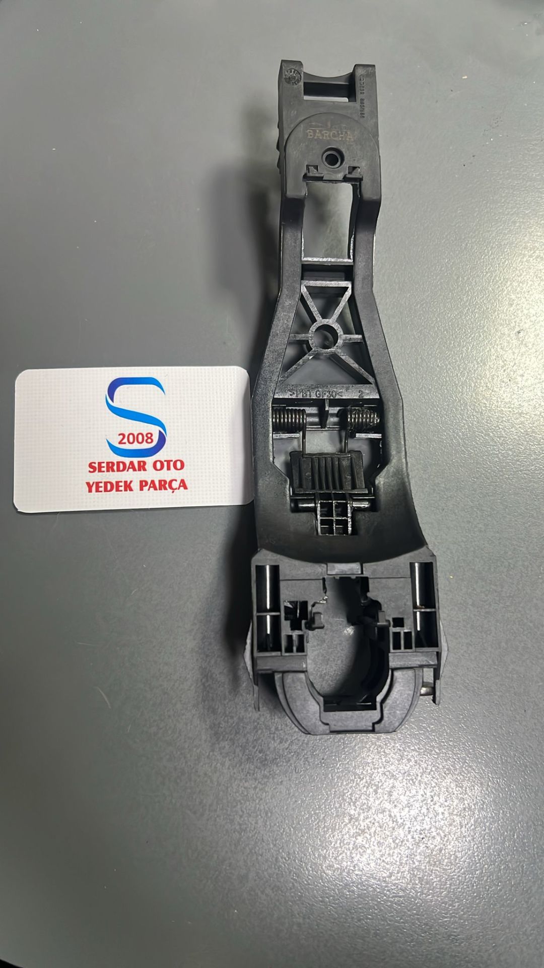 SOL DIŞ KAPI KOLU BRAKETİ POLO 02-10 ARASI 6Q4839885A Z-20