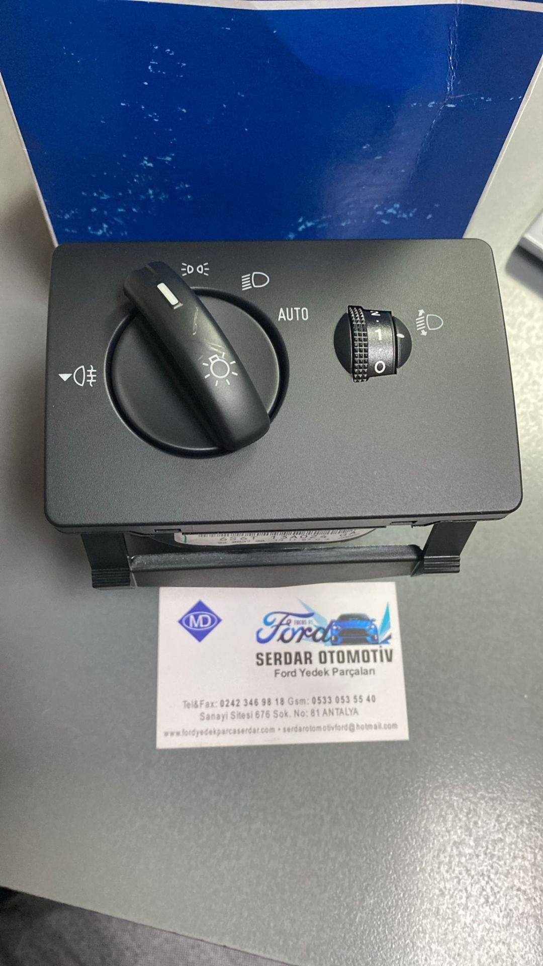 Ford Fiesta Far Açma Anağtarı 06-08 Arası Orjinal 6S6T13A024GA