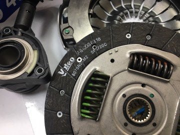 Ford Connect Debriyaj Seti Bilyalı 75-90PS 06-11 Arası Valeo 834073