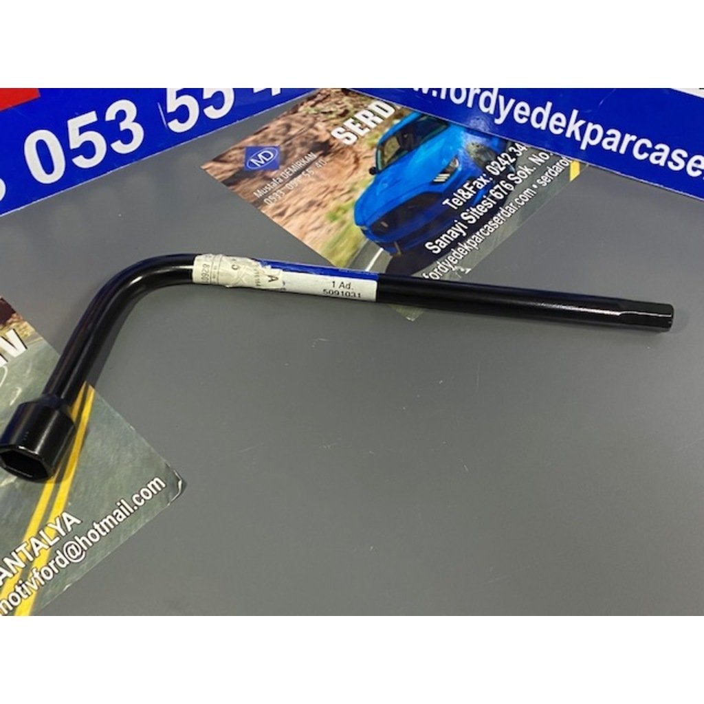 Connect Courier Bijon Anağtarı Alyanlı Orjinal 2T1417035BE