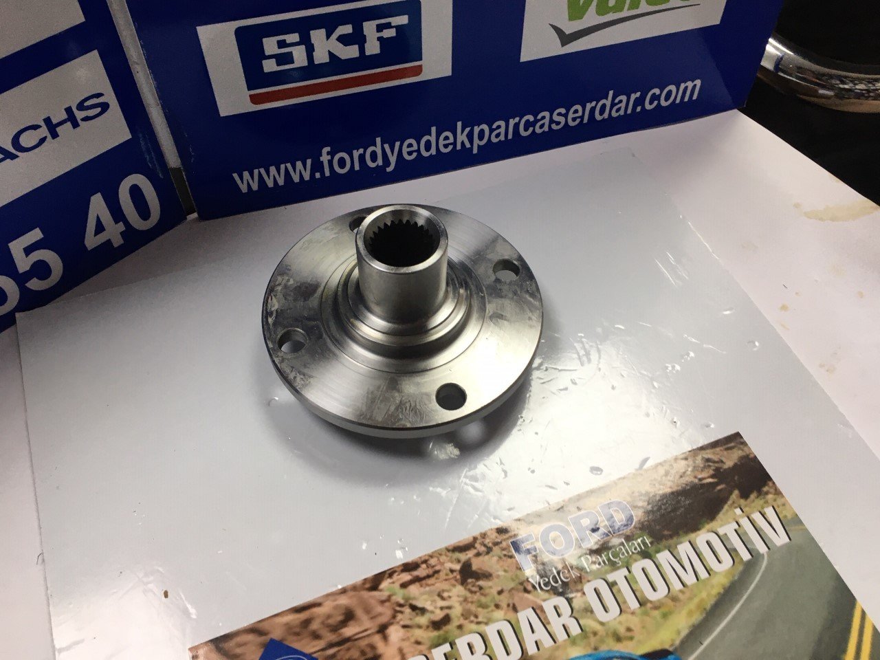 Ön Teker Poryası Focus1 Escort Fiesta Fusion 72902