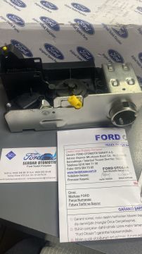 Ford Connect Arka Kapı Bagaj Kilidi M. Kilitli Delikli 09-13 Arası Orjinal ford 8t16v43150b (Kargosu Ücretsiz)