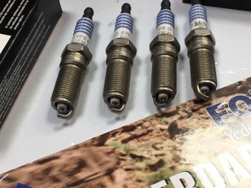 ford Ateşleme Bujisi Escort - Mondeo Focus Platinyum 1.6-1.8-2.0 Motorcraft AYFS22FM sp411 (TAKIM FİYATIDIR)