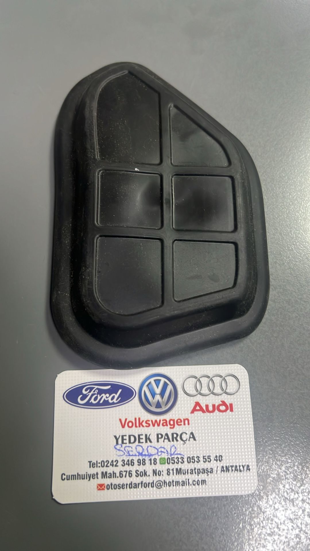 ÖN AMORTİSÖR ÜST TOZ KAPAĞI SAĞ 08-SONRASI AUDİ A4 A5 ORJİNAL 8K0803594 3-47