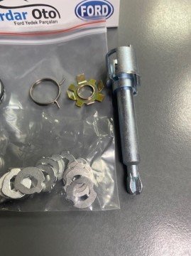 Ford Focus mk1 Ön Motor Kaput Kilit Şifre Takımı 1998-2005 ARASI XS4116C826