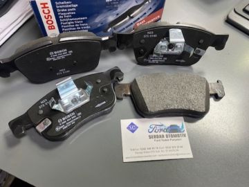 Ford Focus ve Kuga Ön Fren Balata Takımı 19-24 ARASI Bosch 0986424885