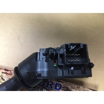 Silecek Kolu İçerden Fiesta ve Courier Fomoco 8a6t 17a553