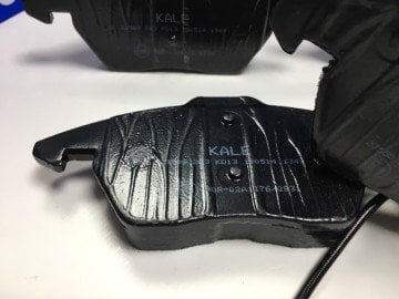 Mondeo Audi octavia toledo scirrocco passat jetta golf Ön Fren Balata Takımı KALE 6G9J2K021 2358720305 3C0698151B C 1K0698151E 5N0698151 5K0698151 (Kargosu Ücretsiz)