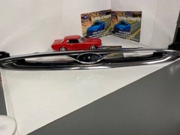 Ford Escort Ön Panjur Krom 1996-2000 Yıllar  Arası 95AB8200