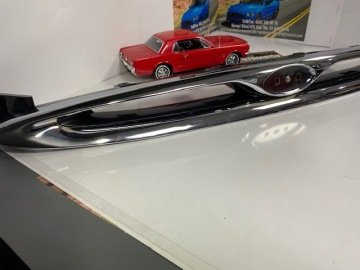 Ford Escort Ön Panjur Krom 1996-2000 Yıllar Arası 95AB8200