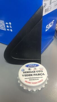 FORD CONNECT AYNA KÖŞE ALT ÜÇGEN KAPAĞI SOL 03-13 ARASI ORJİNAL 2T1417E677AD