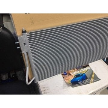 Focus 1 Klima Radyatörü Benzinli 98-05 Arası YS4H19710 KALE 358240