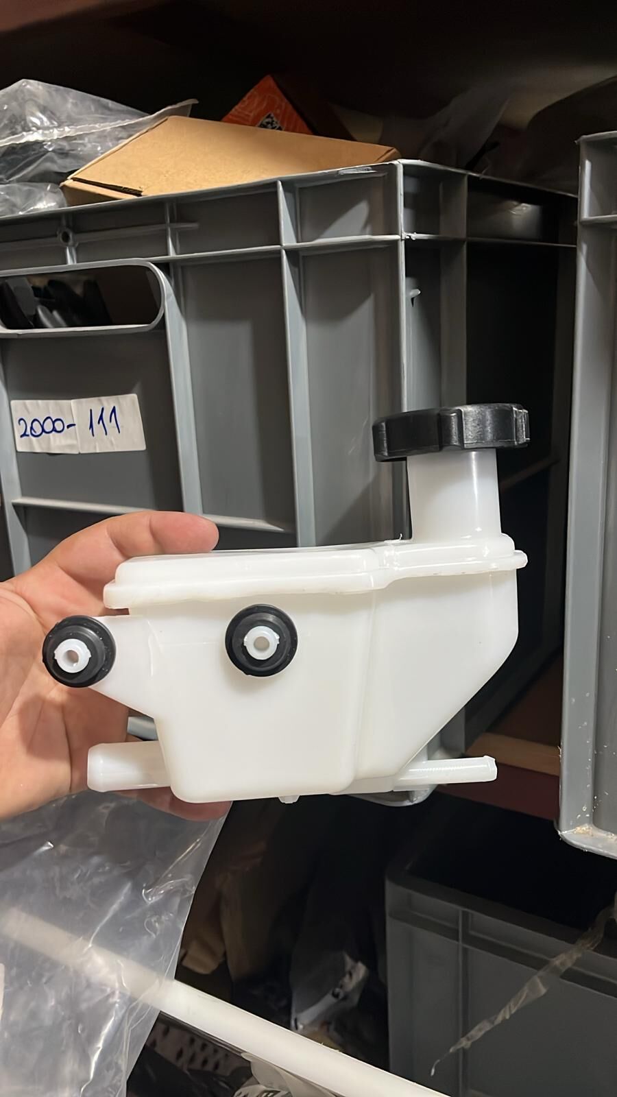 FORD CONNECT HİDROLİK DİREKSİYON DEPOSU 7T163R700