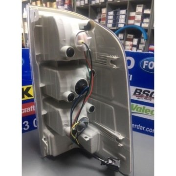 Ranger Arka Stop Lambası Sol Duylu Ampullu 8M3413B505