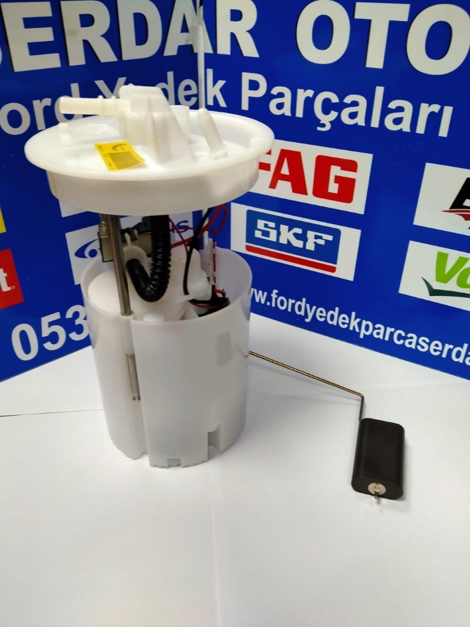 Focus Yakıt Depo Şamandırası Motorlu Komple 1.6 Benzinli 11-17 Arası VİSTEON AV619H307 (Kargosu Ücretsiz)