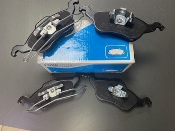 Ford Focus 1 Ön Fren Balata Takımı 98-2005 Arası  Orjinal ford TAMT2K021FCS