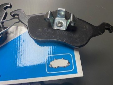 Ford Focus 1 Ön Fren Balata Takımı 98-2005 Arası  Orjinal ford TAMT2K021FCS