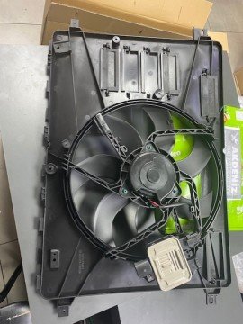 Mondeo Fan Motoru Komple 2.0 Dizel Otomatik Vites 6G918C607PE GL 83302 MGA