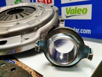 Ford Ranger Debriyaj Seti Baskı Balata Bilya Set B2500 Mazda ve Ranger valeo 826721 XM347L521