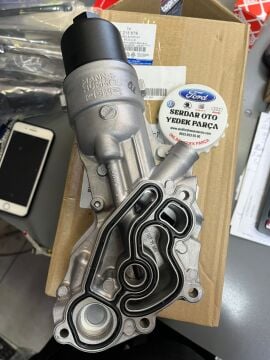 FOCUS / KUGA 18-SONRASI 1.5 ECOBLUE MOTOR YAĞ SOĞUTUCU KOMPLE 8 VİTES OTOM.ŞANZUMAN JX6Q6L625BA A-Ü-6