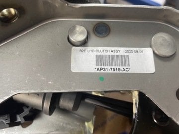 Ford Fiesta  Debriyaj Pedalı Merkezli Komple 2009-2012 Model Yıllar Arası Orjinal AP317519CC