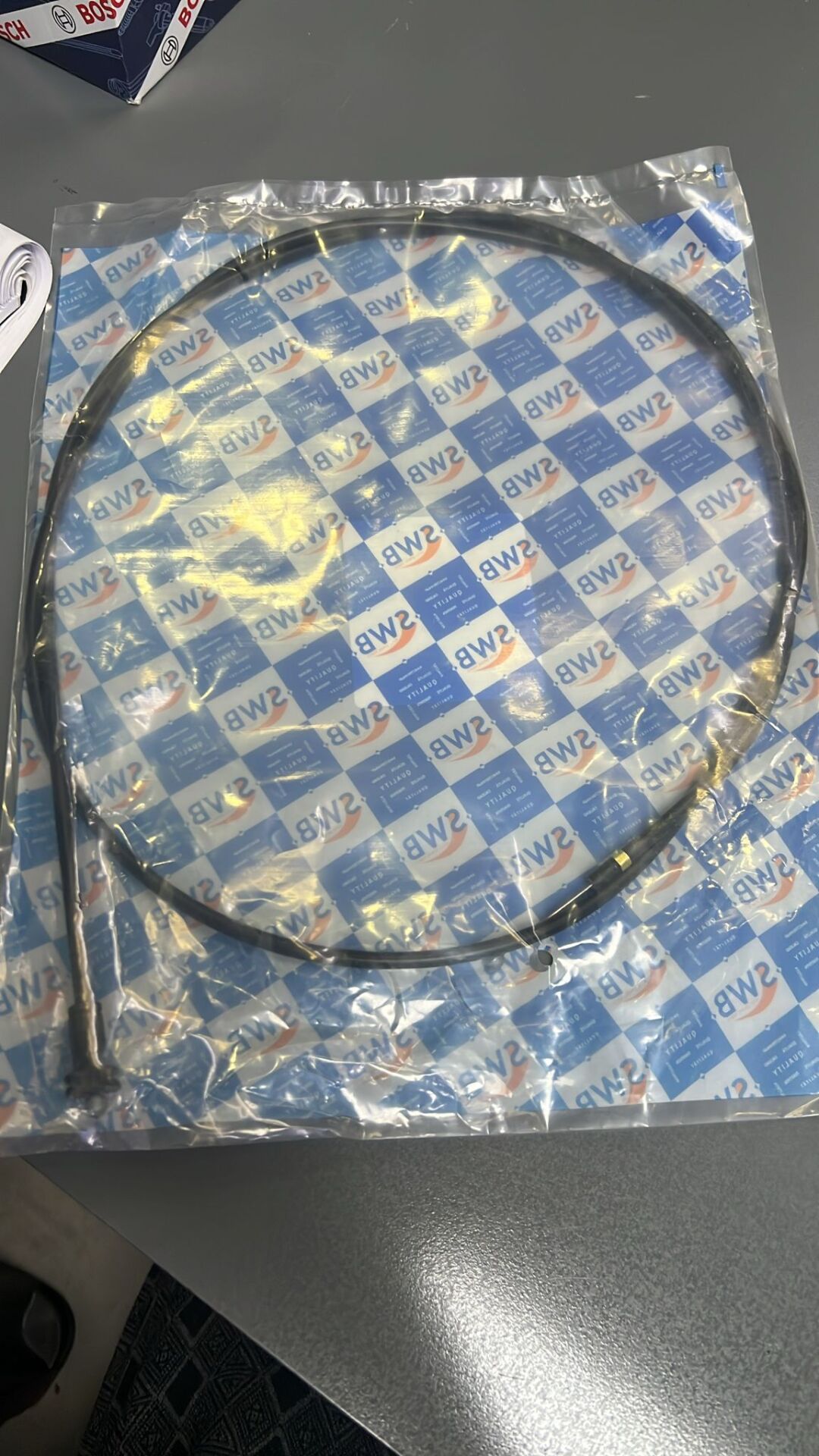 MOTOR KAPUT TELİ POLO CLASSİC 97-03 CADDY 97-03 6K1823531 Z-A68