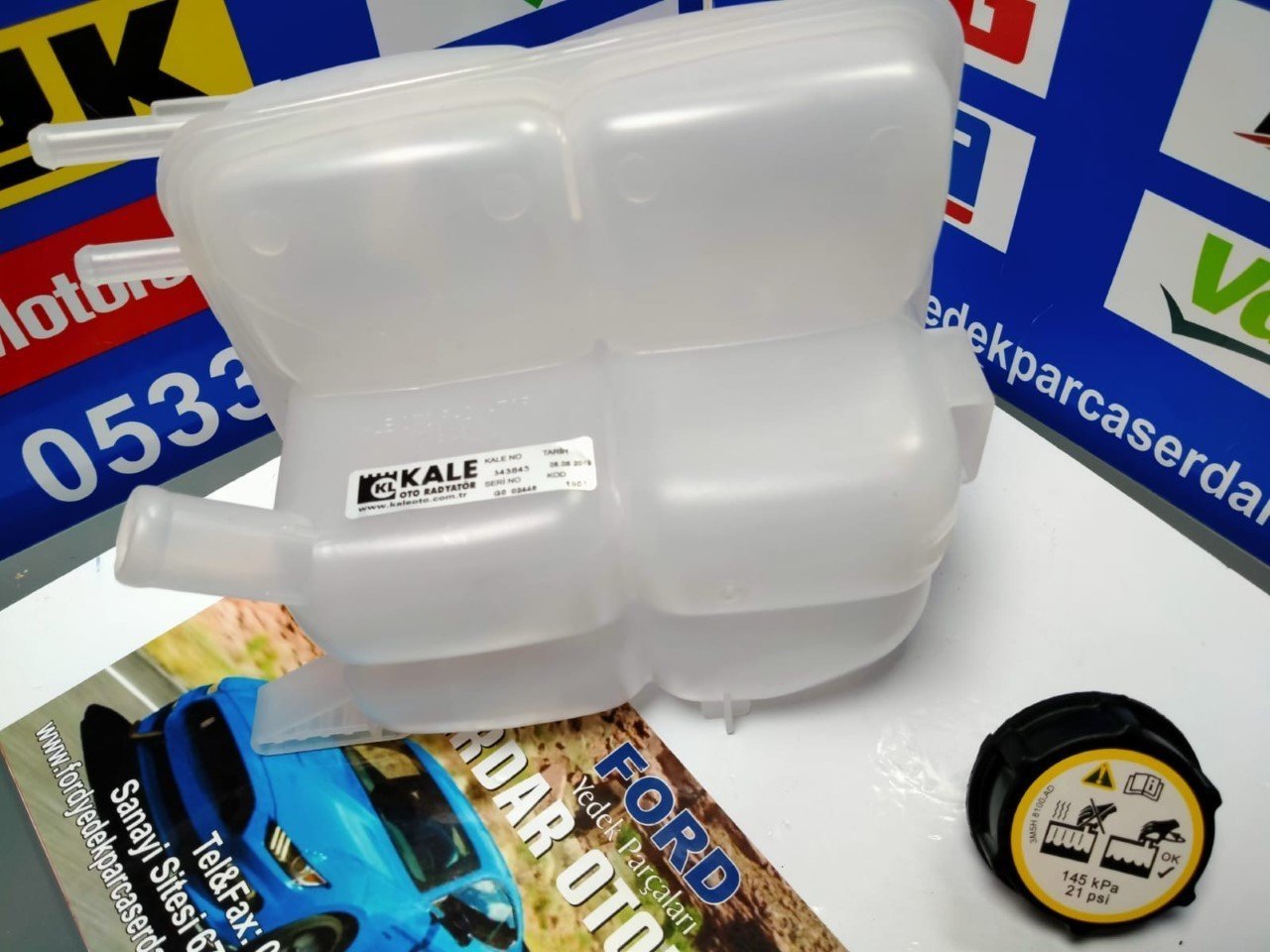 Focus VolvoS40 06-11 ARASI Radyatör Su Deposu Kapaklı 1.6 Benzinli Kale 343845