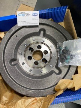 Focus Cmax Kuga 1.5 tdci Volant Oynar Göbek Otomatik Vites Ford Sachs 6366000021