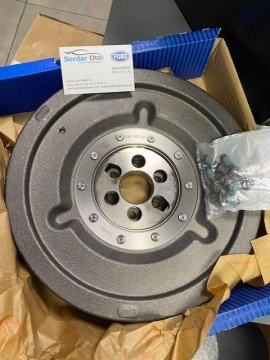 Focus Cmax Kuga 1.5 tdci Volant Oynar Göbek Otomatik Vites Ford Sachs 6366000021