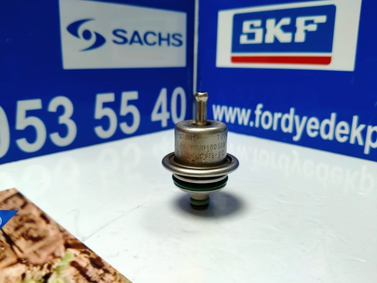 Yakıt Kesici galeri müşürü 1991-2000 Yıllar Arası Escort ve Mondeo BCH 0280160585 BOSCH
