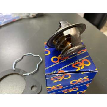 Ford Taunus Termostat + Conta + Sekmanı İle Birlikte 74C 82c Ford Taunus OES