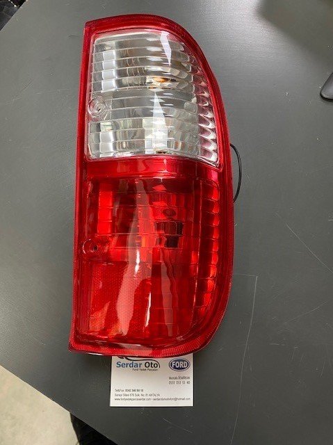 Arka Stop Lambası Sağ iki Renk 1998-2005 Yıllar Arası Ford Ranger DEPO 231-1951R 3M3513B504BD (Kargosu Ücretsiz)