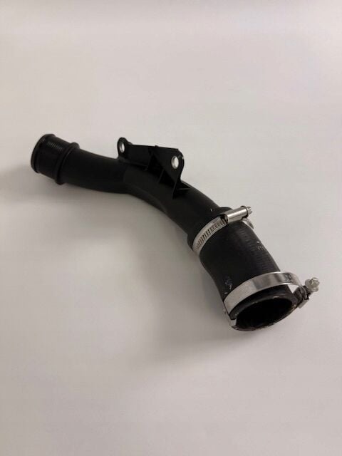 COURİER TURBO ÇIKIŞ HORTUMU PLASTİĞİ İLE BARABER 14-SONRASI ORJİNAL FORD F1B16F075AA 2-68