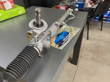 Ford Hidrolik Direksiyon Kutusu Fiesta ve Fusion 02-08 Arası 2s613200