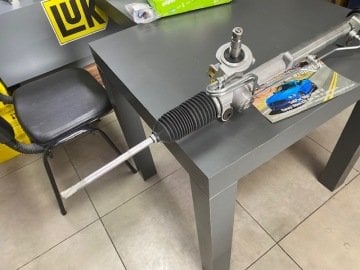 Hidrolik Direksiyon Kutusu Fiesta ve Fusion 02-08 Arası 2s613200