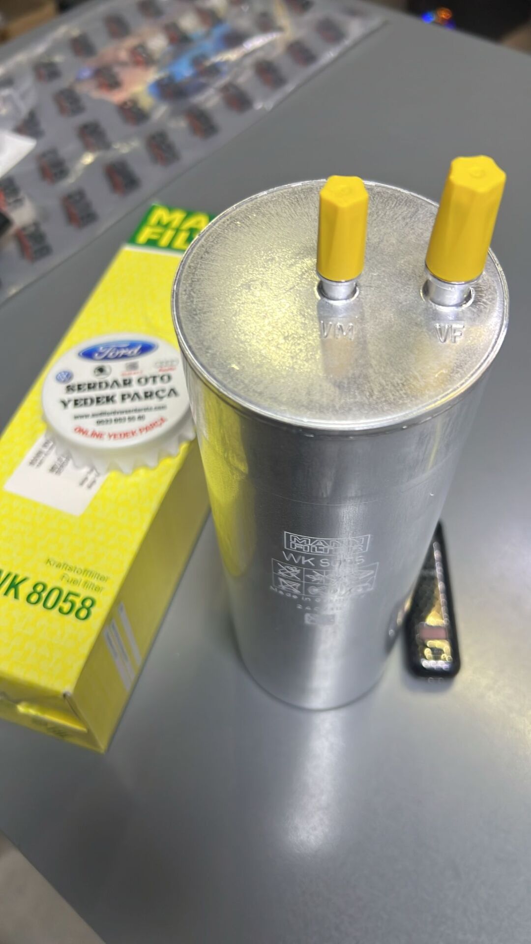 TRANSPORTER MAZOT YAKIT FİLTRESİ 2 ÇIKIŞLI T5 T6 T7 T5,5 04- CXHC AXD CAAA CAAB CAAC DNAA 2,0 TDİ-2,5 TDİ MANN WK 8058 7H0127401D 7E0127401A