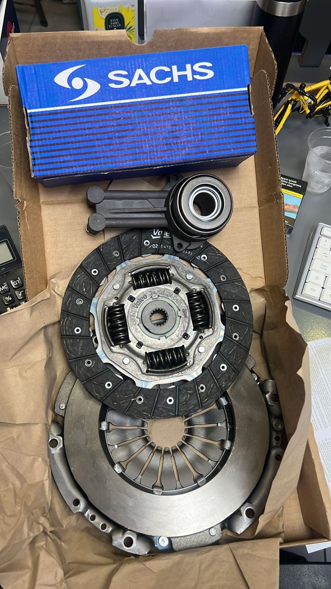 Focus 1 MK1 Debriyaj Seti Bilyalı 1998-2002 ARASI OPAR Valeo 826055 587127 (BİLYASI SACHS MARKADIR)