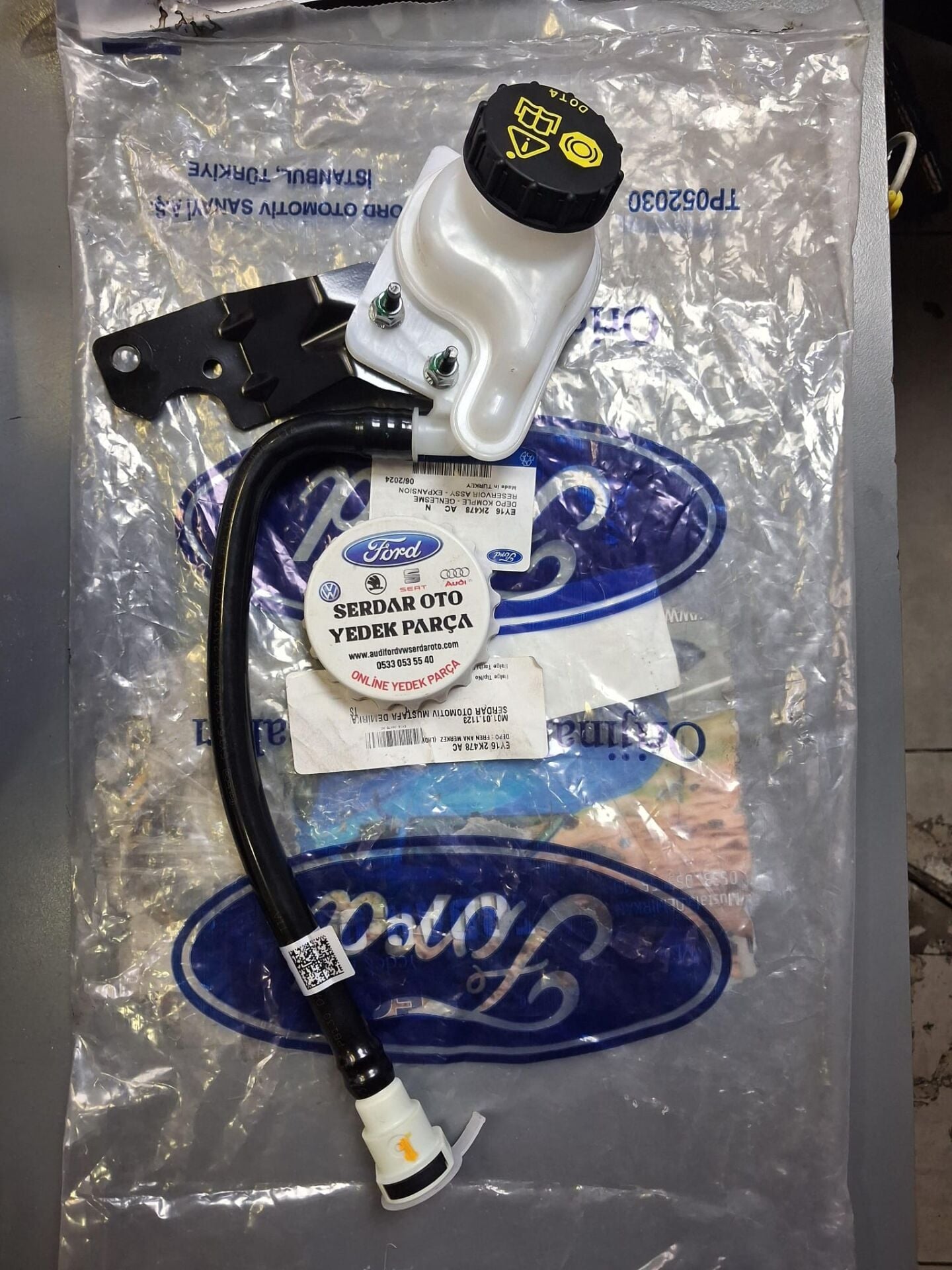 FORD COURİER FREN ANA MERKEZ DEPOSU 14-23 ARASI ORJİNAL EY162K478AC
