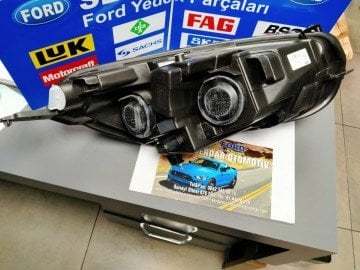 Courier Ön Far Sol Parlak Zemin ORJİNAL FORD 18-23 ARASI