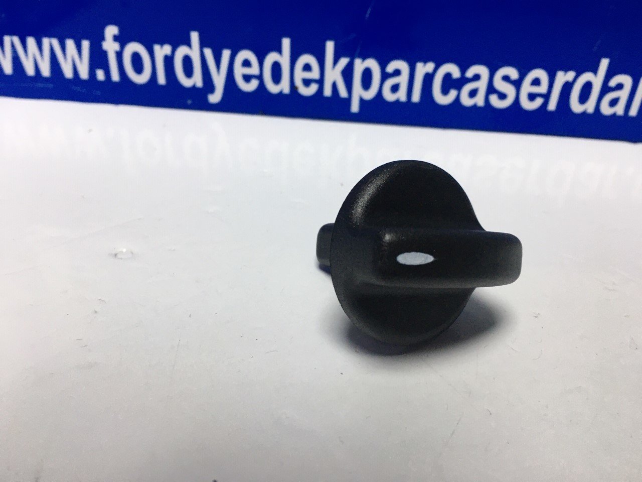 Ford Escort Kalorifer düğmesi 1996-2000 arası Escort 95AW18519AC