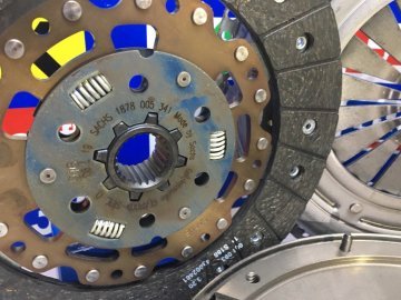 Focus Cmax VolvoS40 06-11 Arası 1.6 TDCİ Volantlı Debriyaj Seti SACHS 2290601017